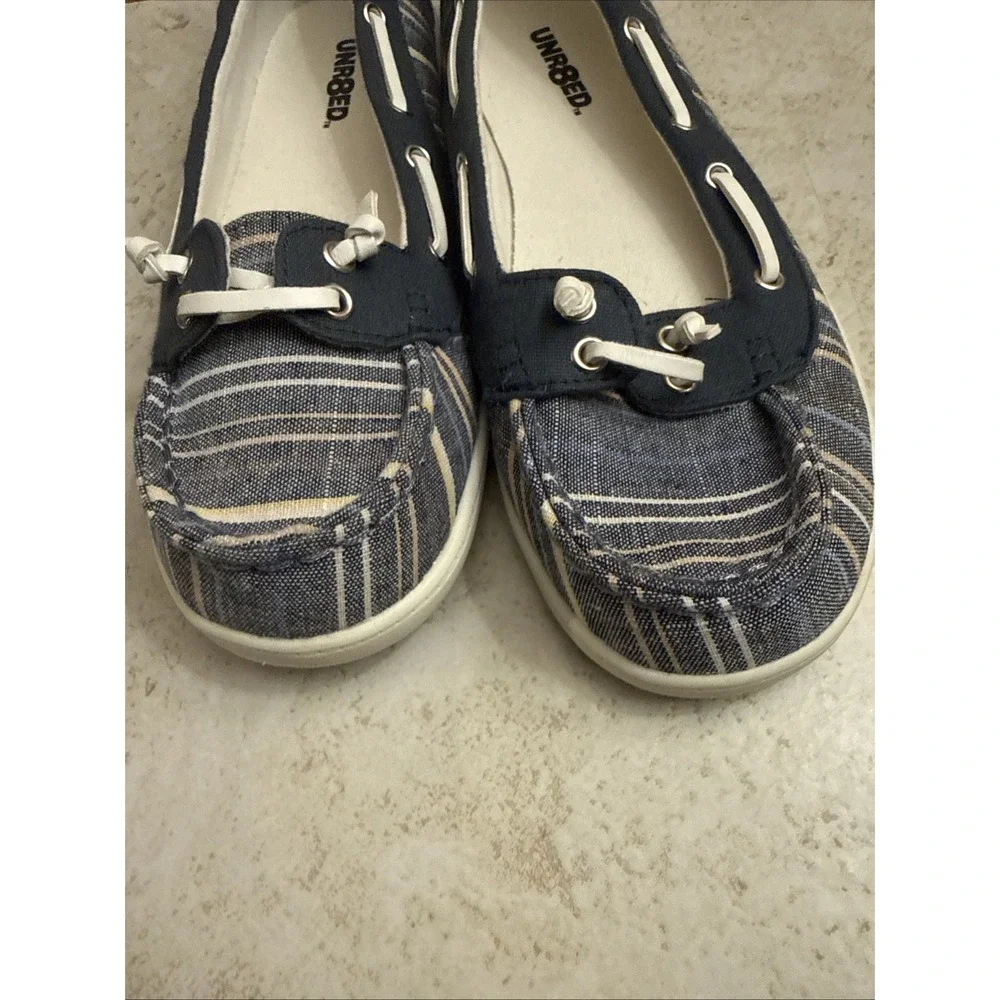 UNR8ED Women's Striped Canvas Slip-On‎ Boat Shoes Size 6.5